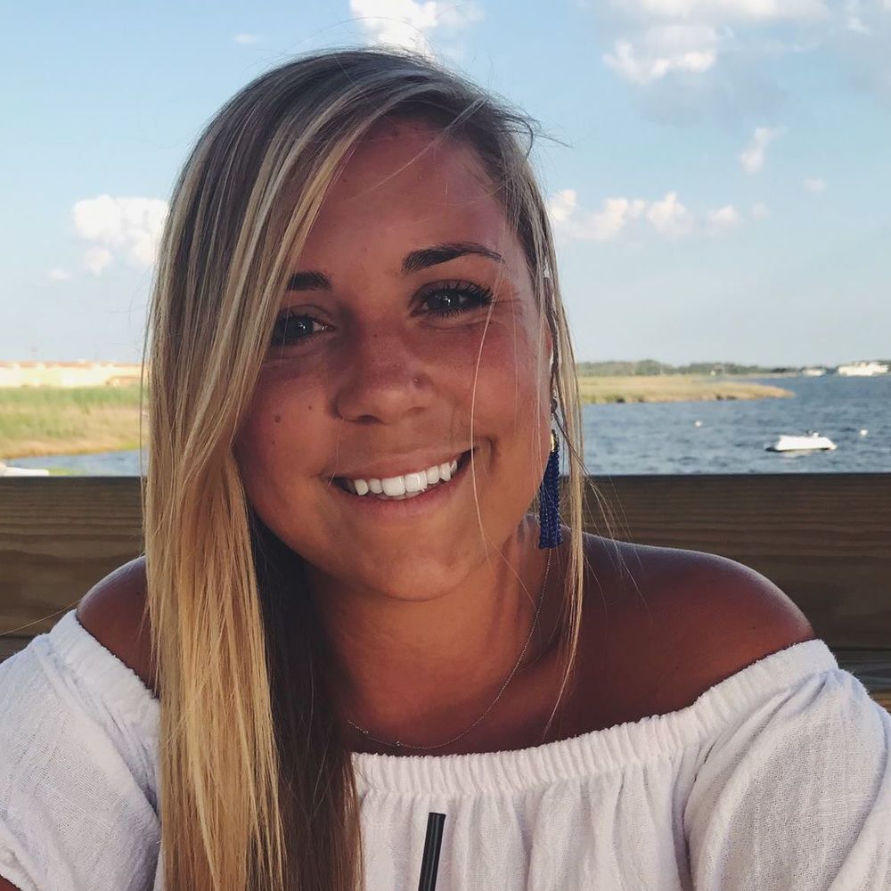 Meet your Posher, Casey
